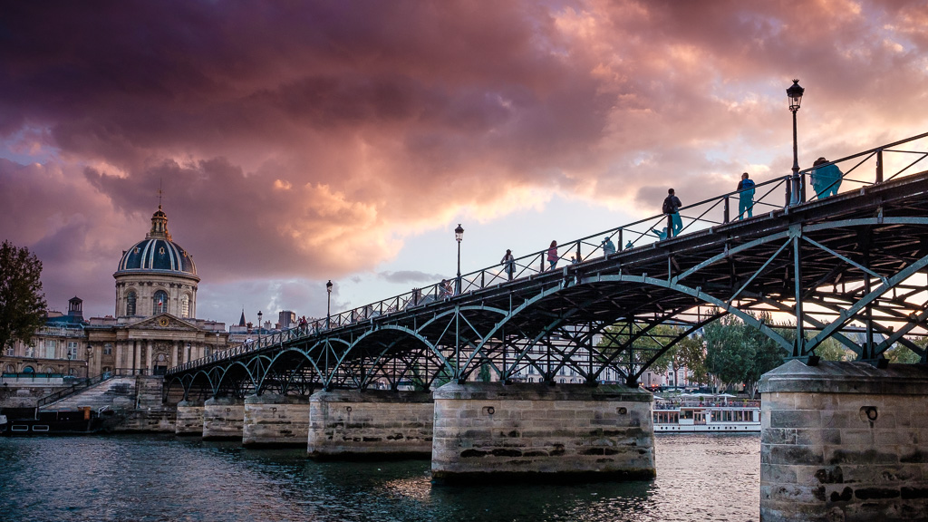 Sunset over the Pont des Arts.